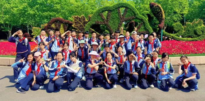 沐春日清风  悟华夏文脉—— 中远实验学校中学部开展春季社会实践活动
